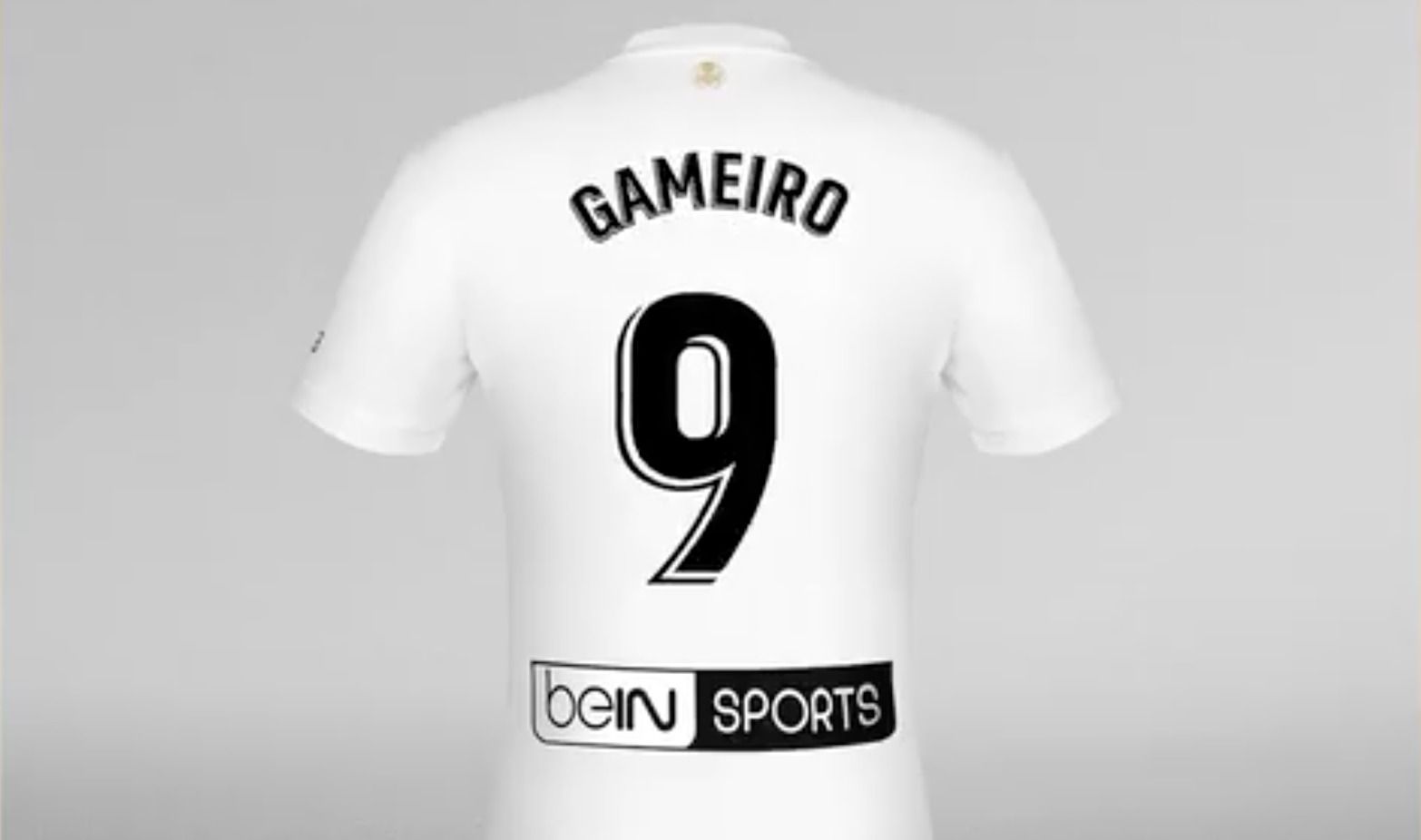  Gameiro, nuevo nueve del Valencia CF