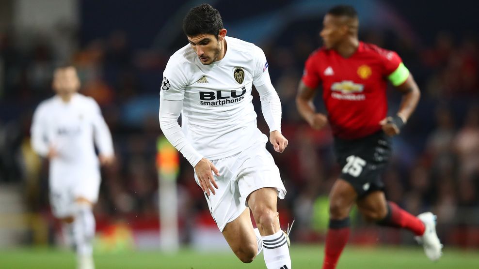  Guedes será titular en Mestalla.