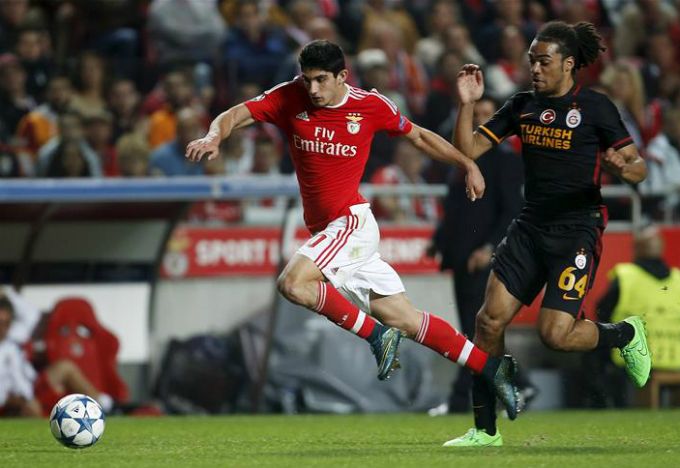  Guedes ya tocó metal con el Benfica.