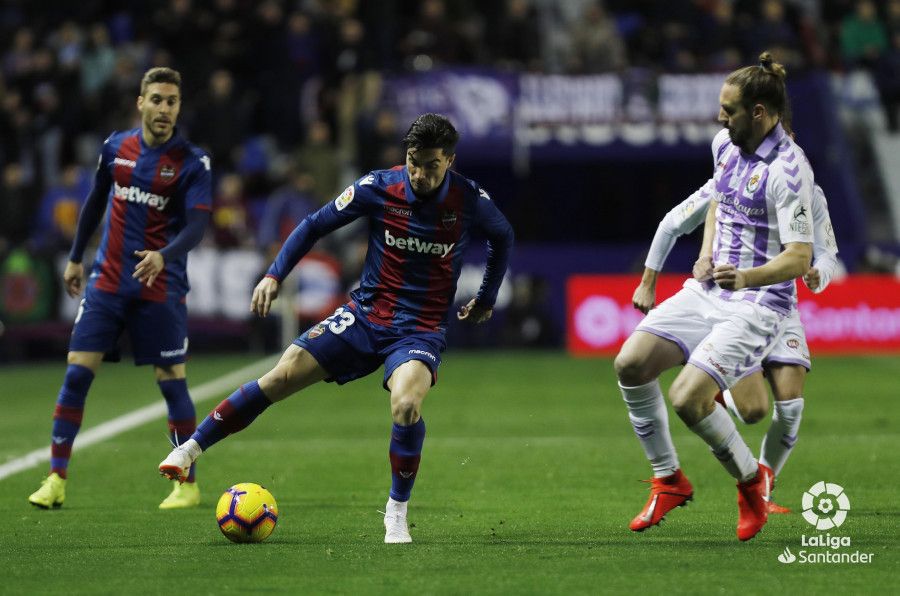  Jason, durante el Levante-Valladolid.