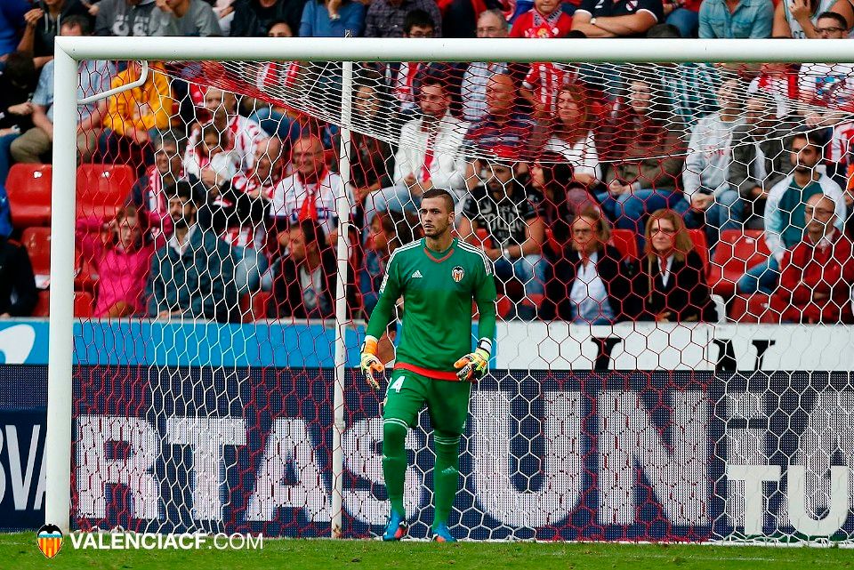  Jaume Domènech en su debut contra el Sporting.