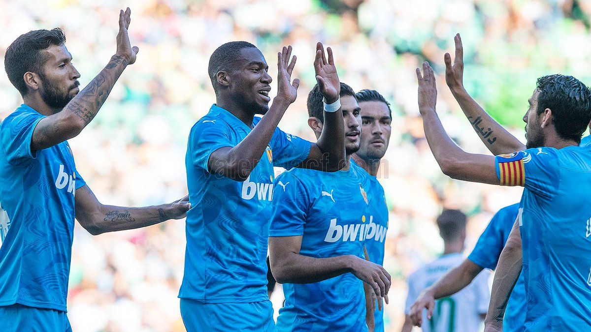  Kondogbia celebra el 1-1