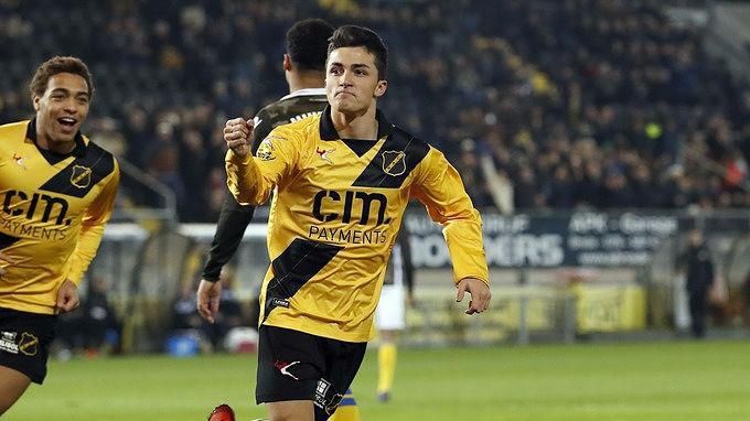 Manu García, cedido en la Eredivisie por el City, quiere volver a España