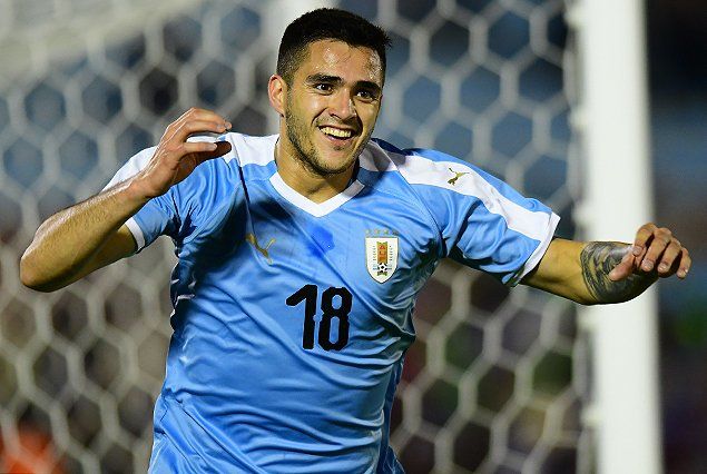 Maxi Gómez celebra un gol.