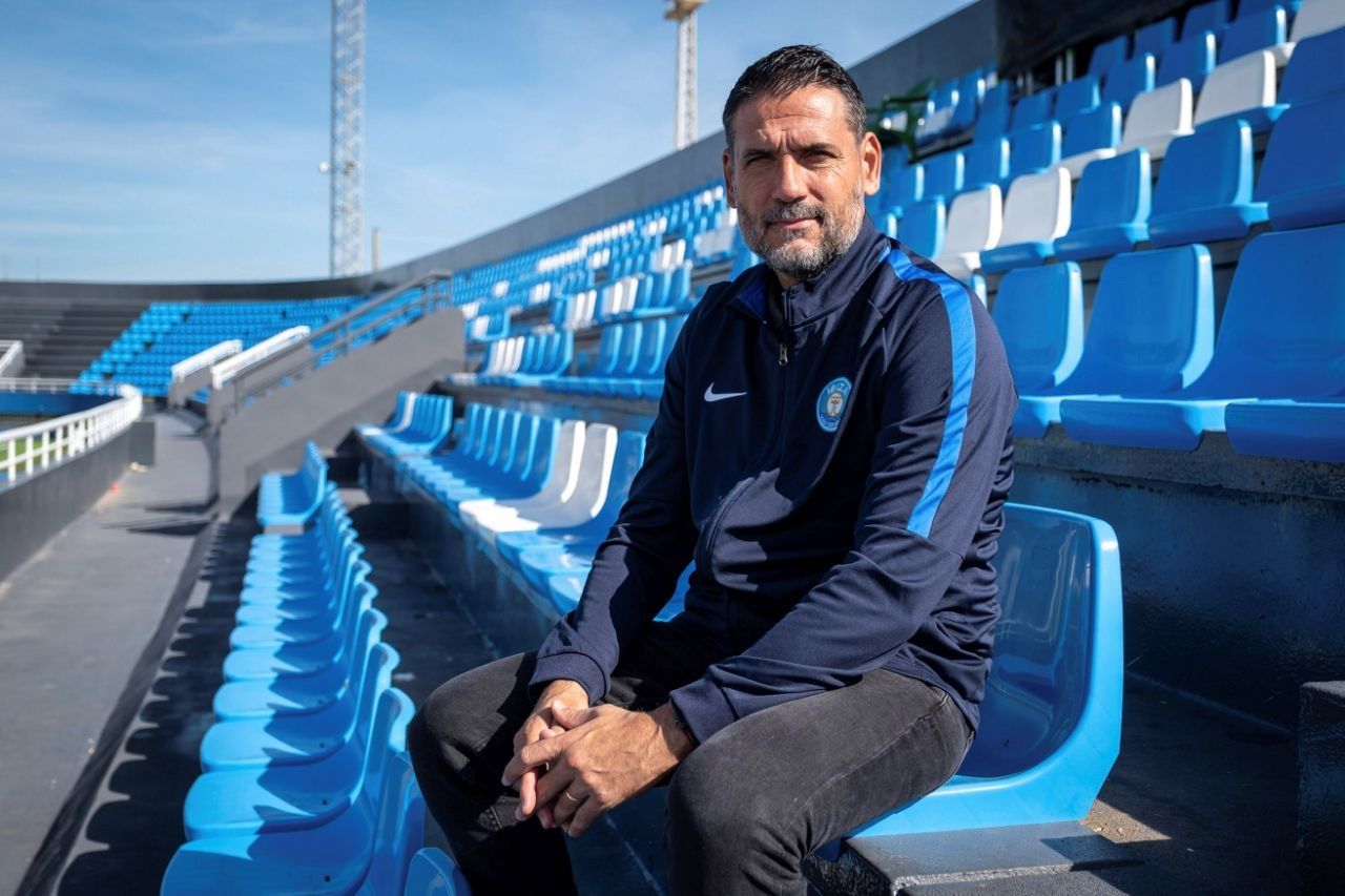  Palop durante su etapa como entrenador del Ibiza.