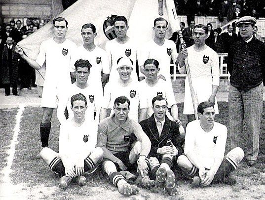 Plantilla del Valencia en 1931, año del ascenso.