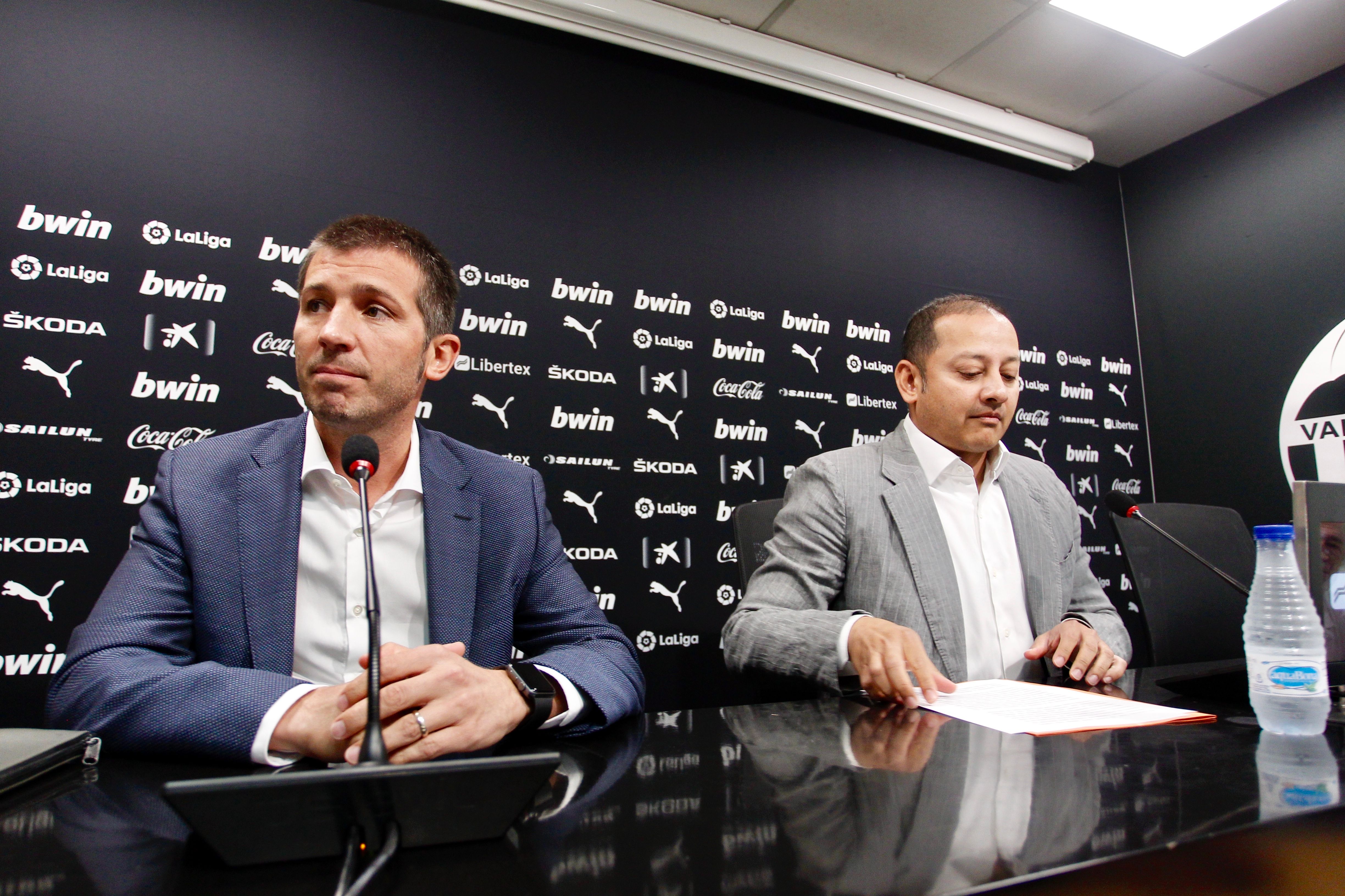  Presentación de Albert Celades.