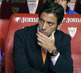 Quique Sánchez Flores el día que fue cesado tras perder en Sevilla.