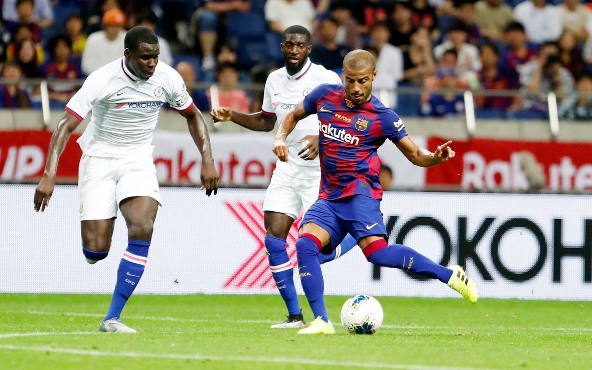  Rafinha ante el Chelsea en Japón.