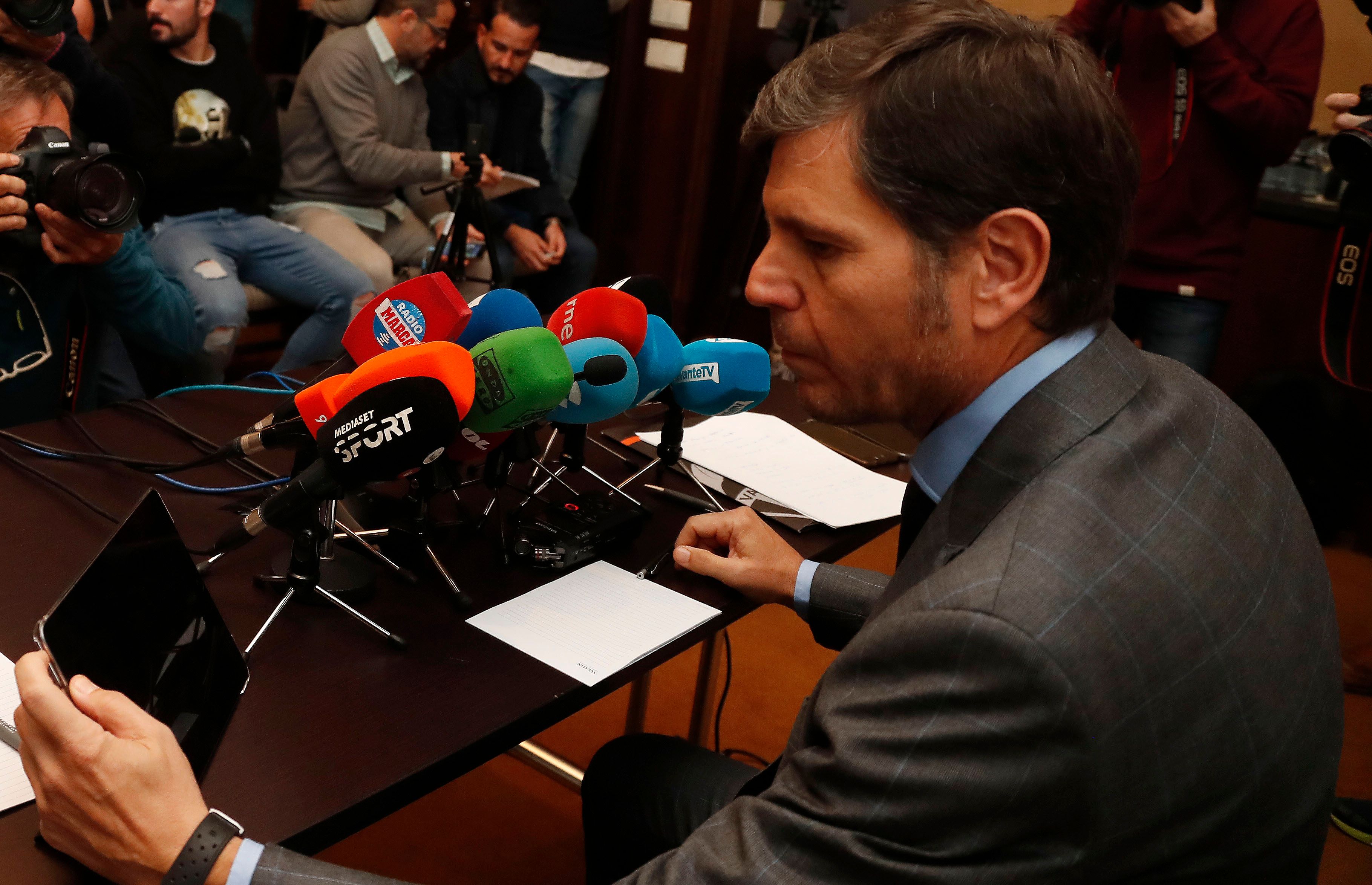  Rueda de prensa de despedida.