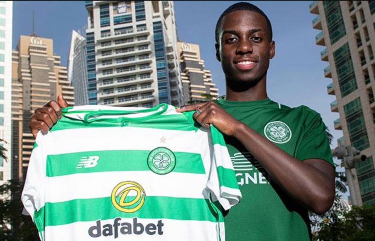  Timothy Weah se presenta con el Celtic