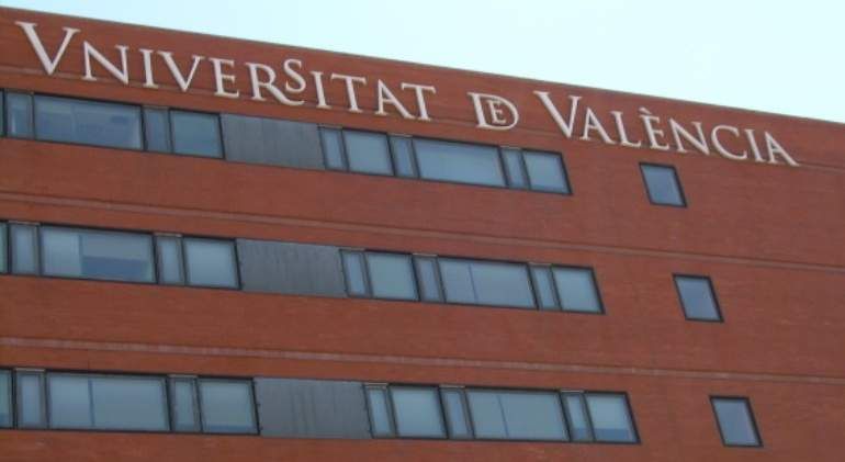  Universidad de Valencia espera el resultado de las PAU