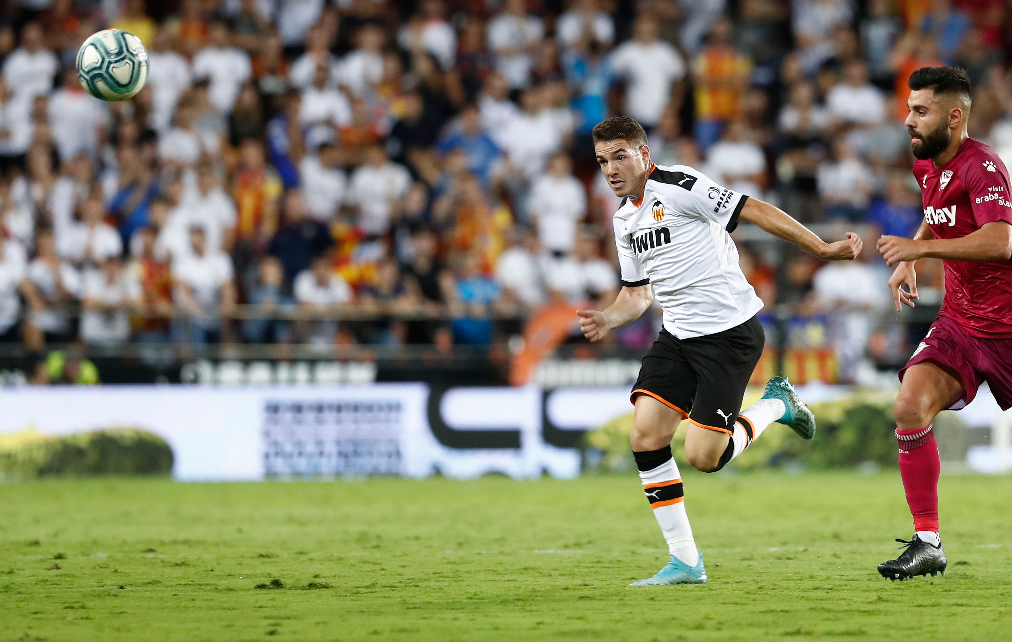 Manu Vallejo debutó en Mestalla.