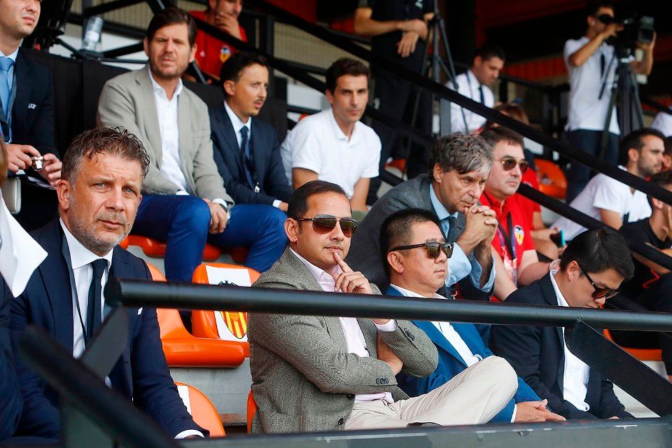 La plana mayor del Valencia CF no faltó a la cita.