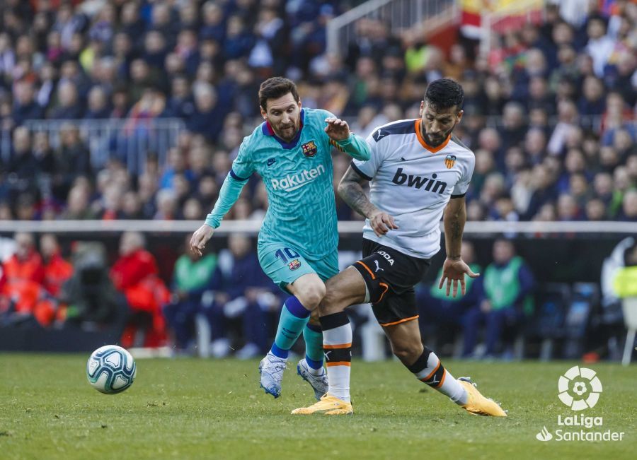  El FC Barcelona perdió contra el Valencia CF en Mestalla esta temporada.