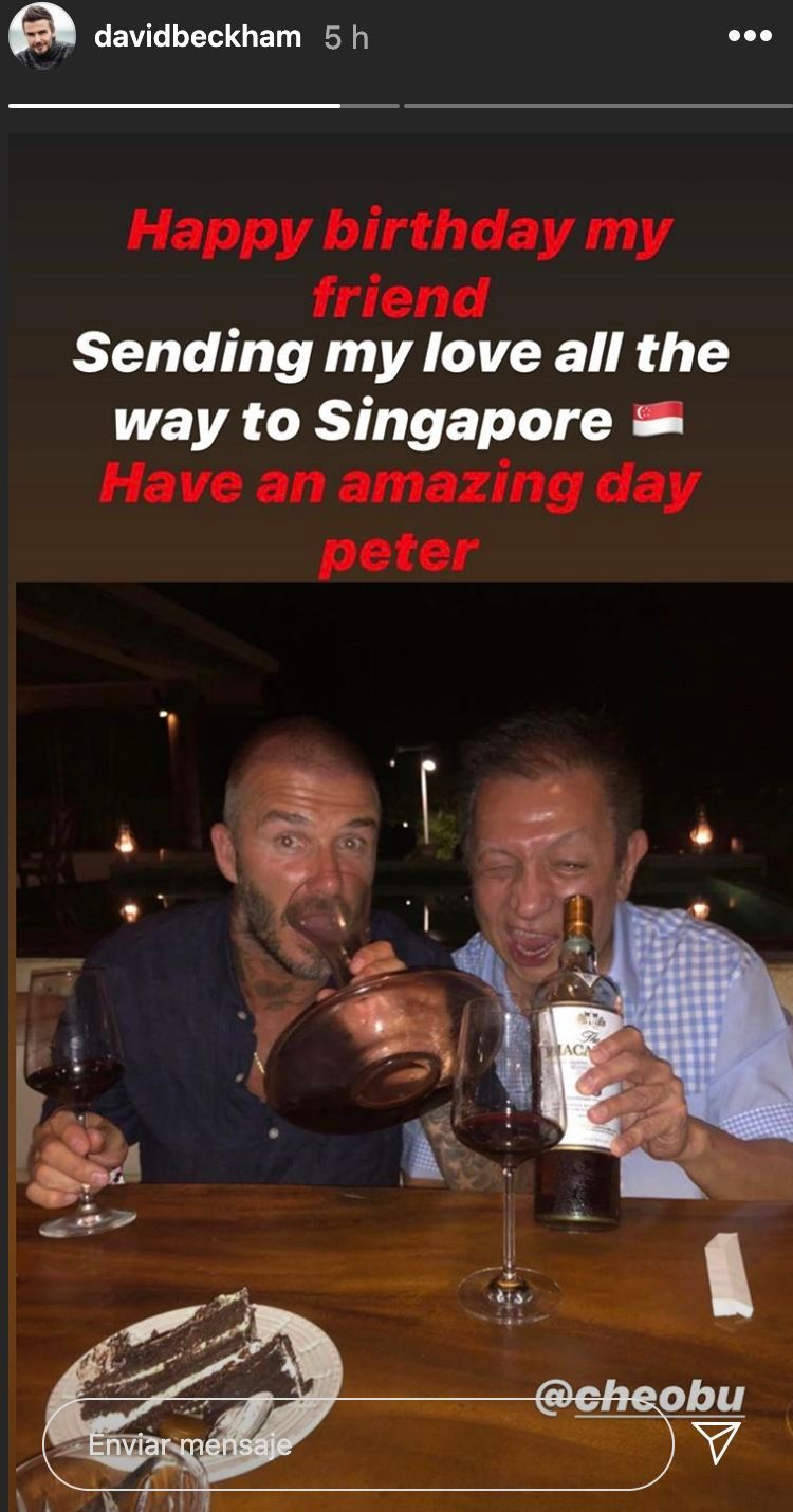  David Beckham felicita a Peter Lim
