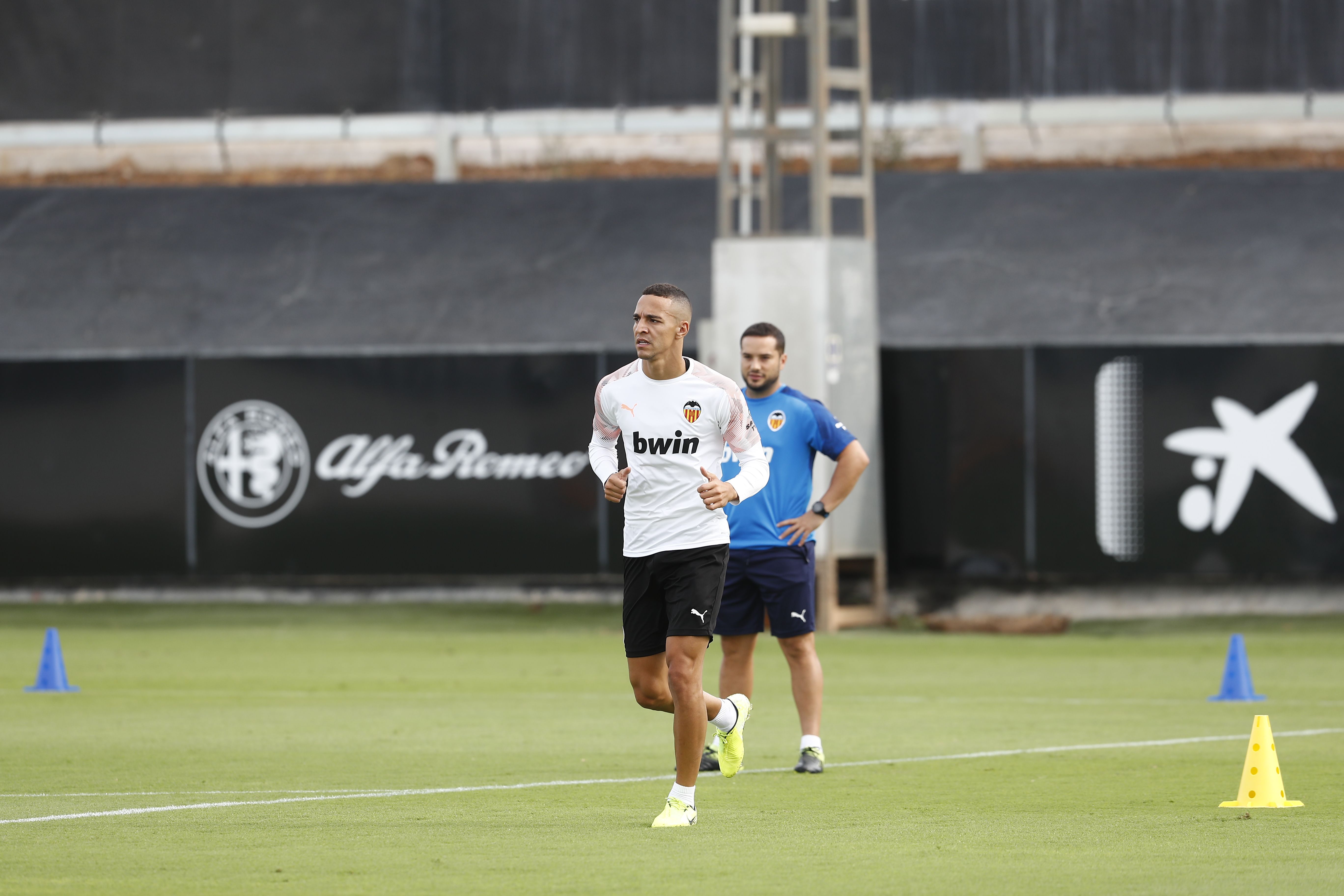  Los entrenamientos en Paterna serán individualizados