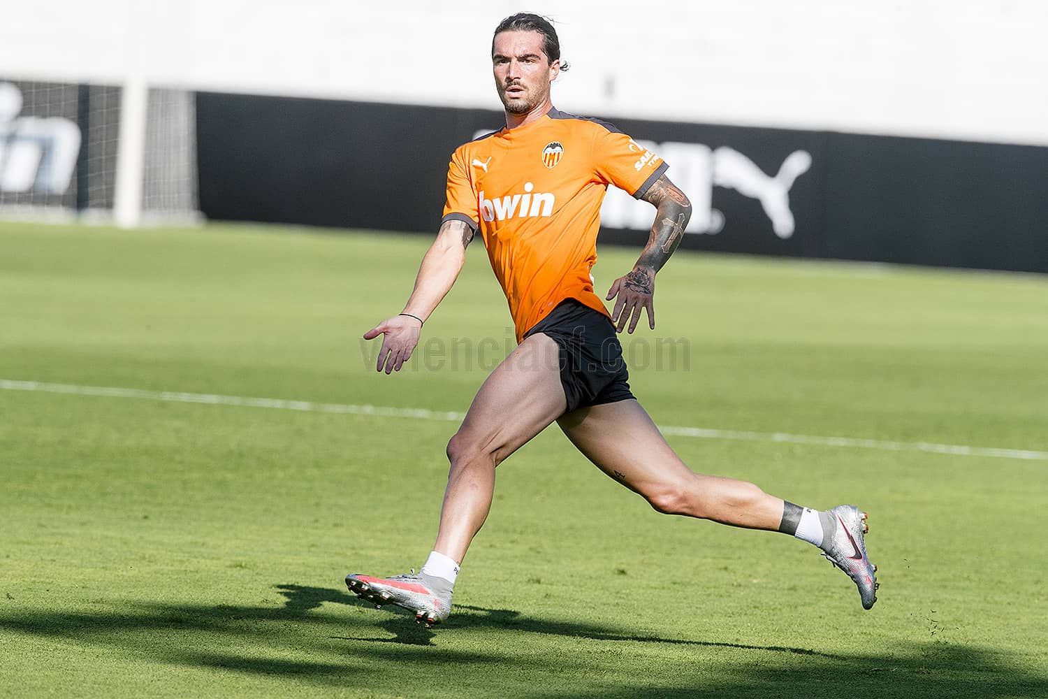  Dentro del once que ha probado Javi Gracia, Jason es la gran novedad de la semana.