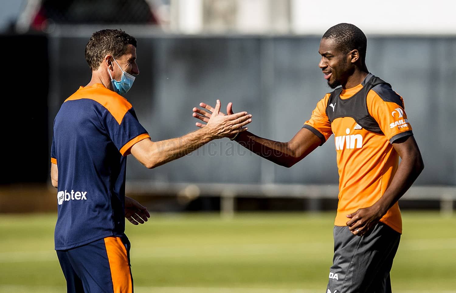  Javi Gracia en Paterna con Kondogbia