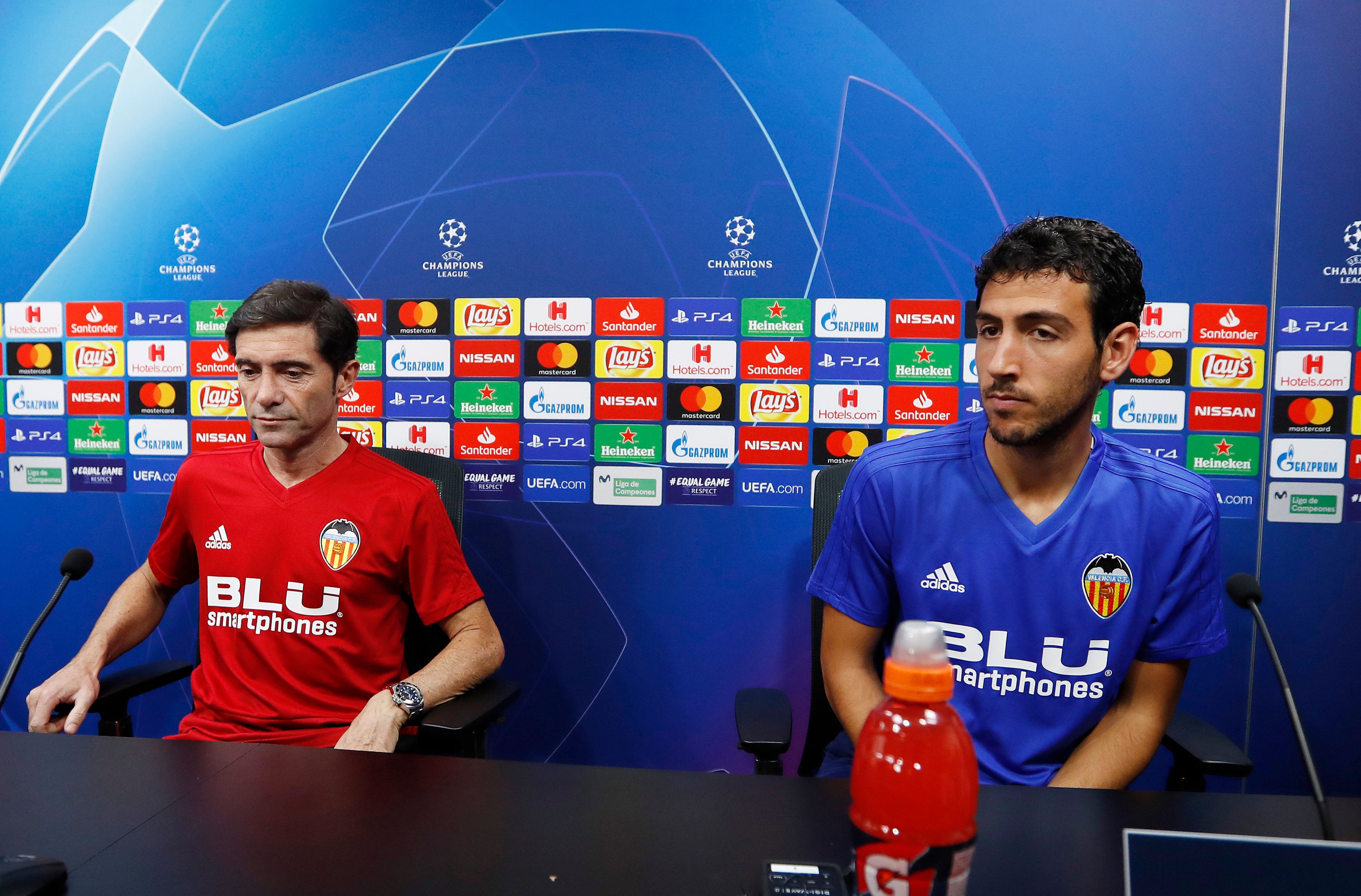 Marcelino y Parejo en la previa del Valencia CF-Juventus.