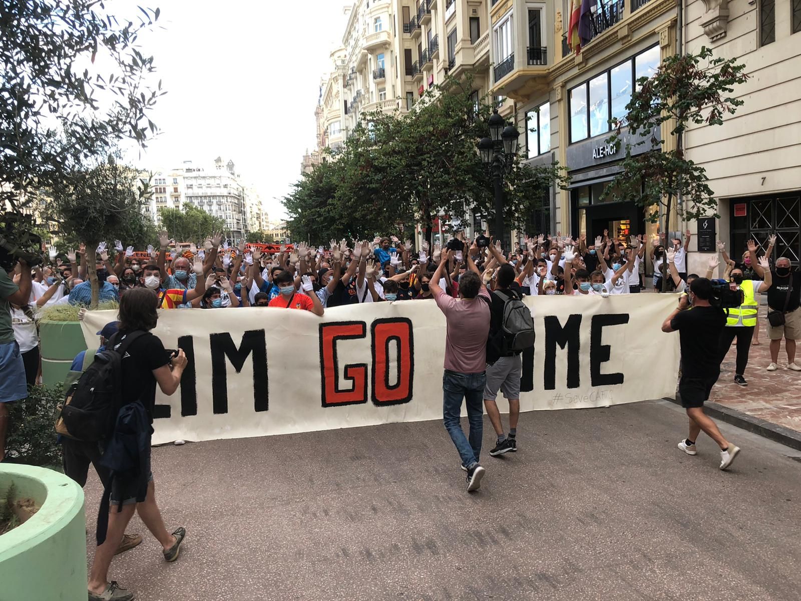 Las decisiones de los últimos meses en el Valencia CF han provocado numerosas protestas de la afición.