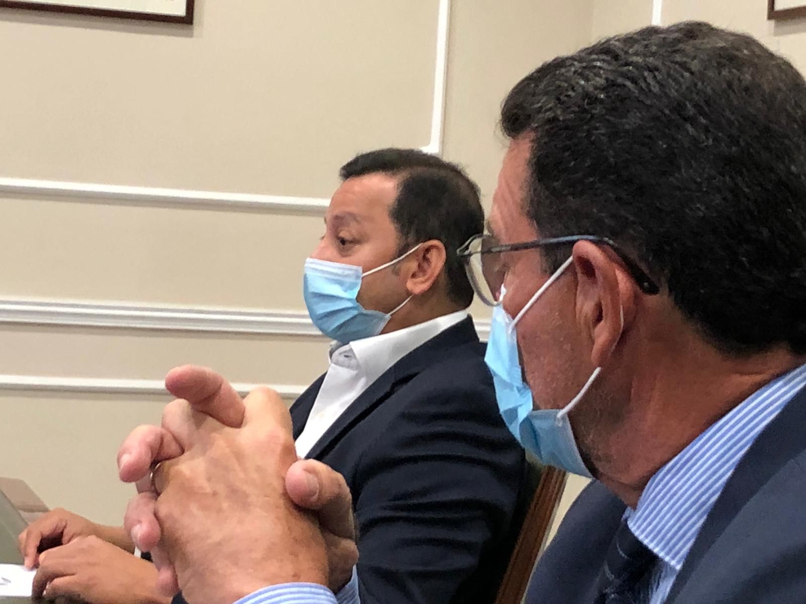  Reunión Anil Murthy y Joan Ribó por el Nuevo Estadio