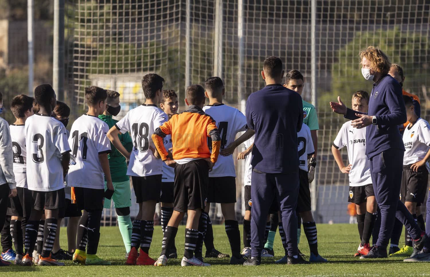  Uno de los equipos de la Academia del Valencia CF