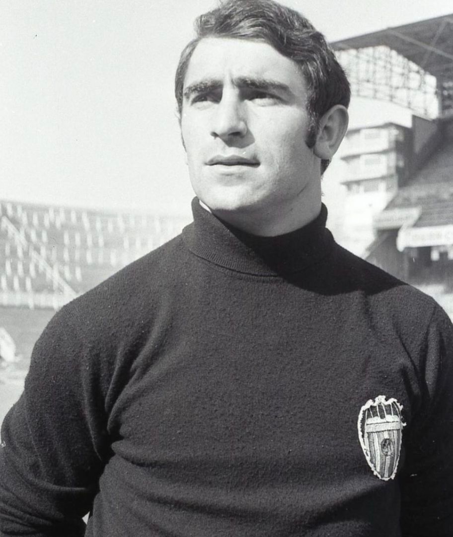  Ángel Abelardo
