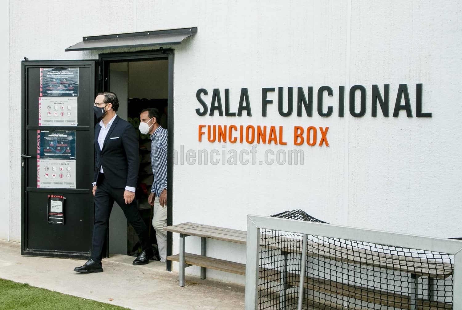 Bordalás visita la Ciudad Deportiva de Paterna por primera vez