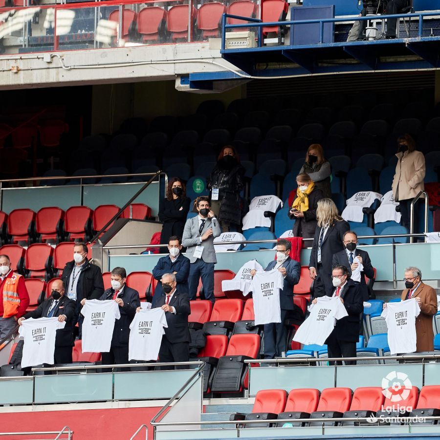  Camisetas en el Osasuna-Valencia