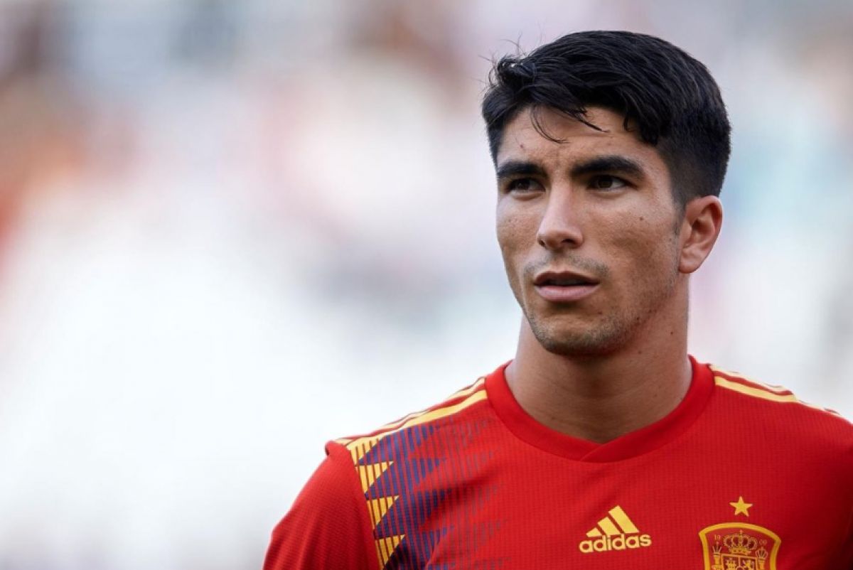 Si Carlos Soler o Guillamón debutan con la Roja tienen premio.