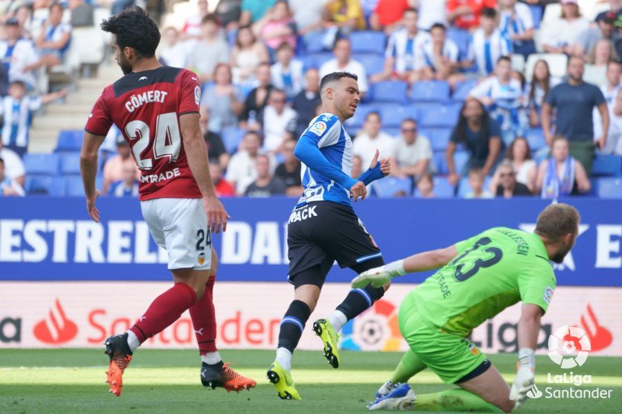  Cillessen ante el Espanyol en el RCDE Stadium..