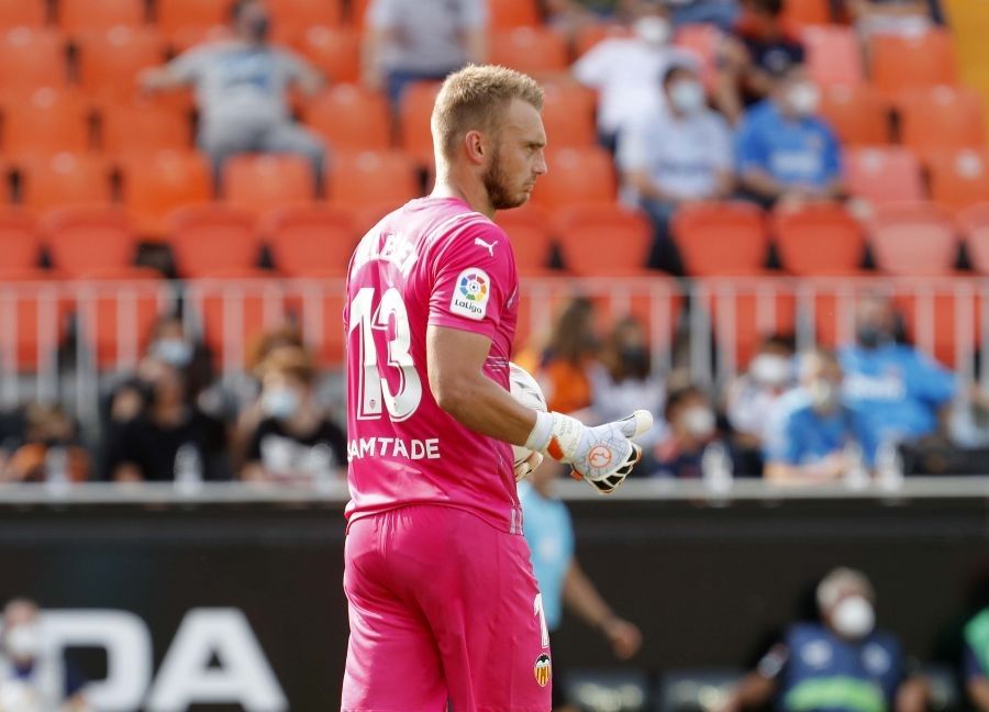 Cillessen en el Valencia - Athletic.jpg