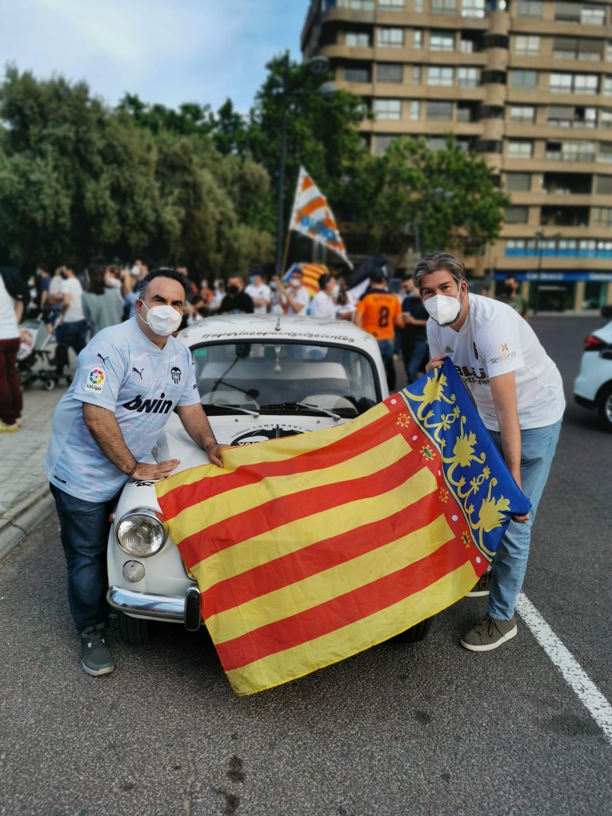  El 600 en la protesta contra Peter Lim