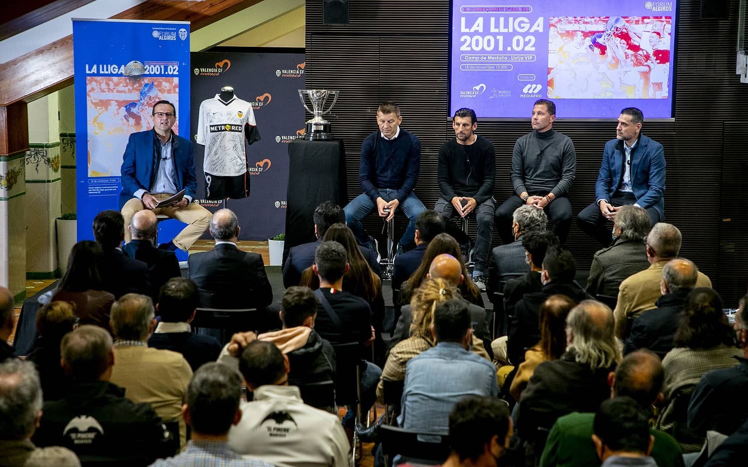  "El comienzo de una nueva era", los héroes de LaLiga 2001-02 reviven su gesta