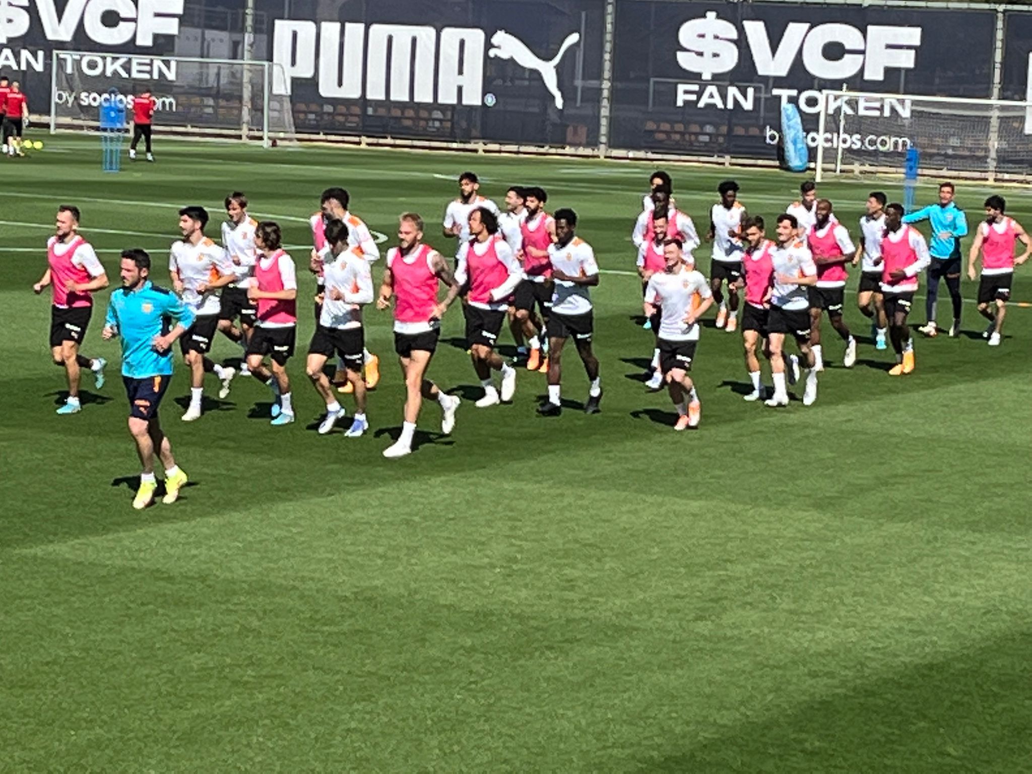  El Valencia CF ultima con todos los jugadores disponibles y dos canteranos su visita al Athletic