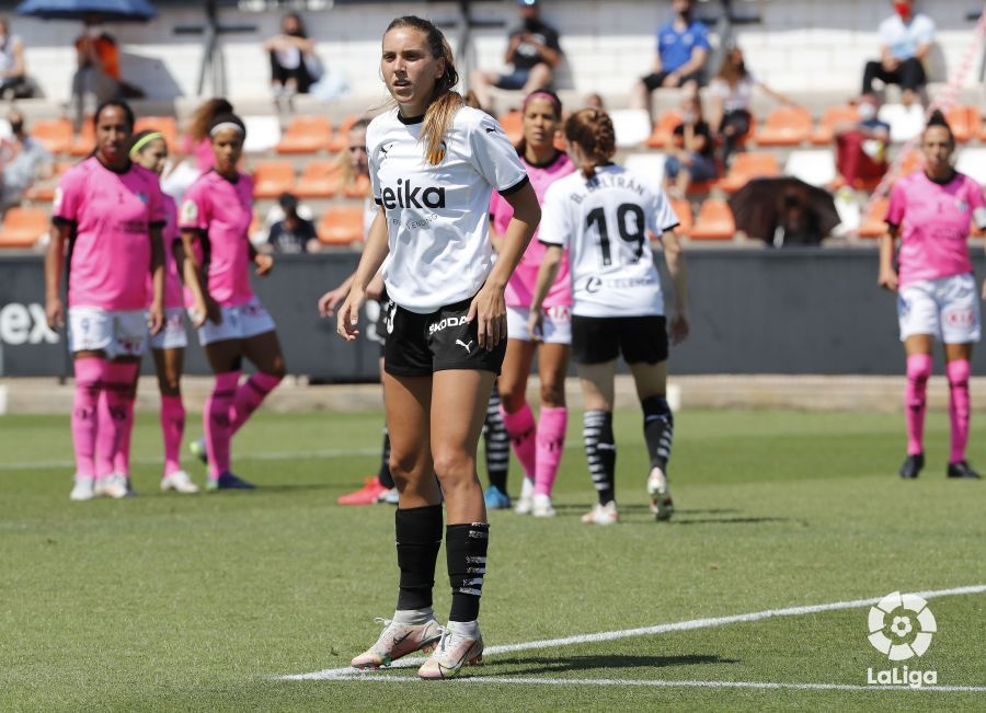 El Valencia no falla en el Puchades ante el Sporting Huelva