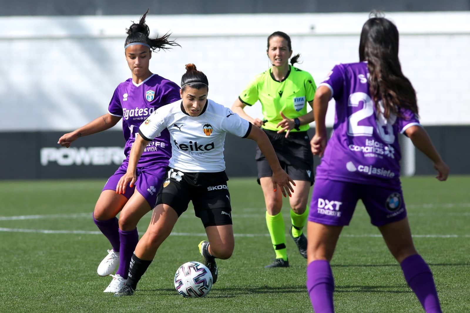  El Valencia Femenino reacciona a tiempo ante el Tenerife