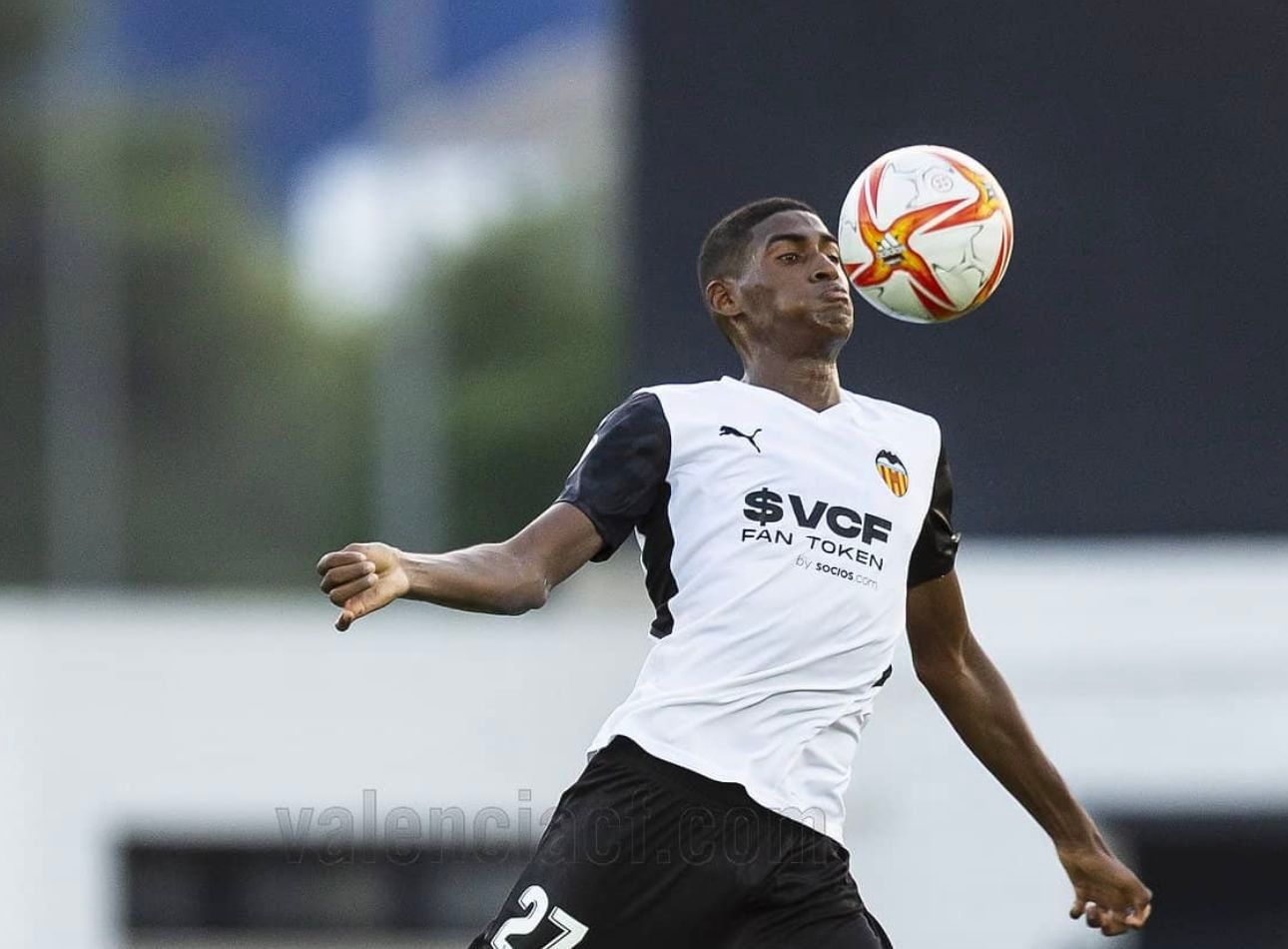  El VCF Mestalla se impone con contundencia en su visita al Orihuela CF