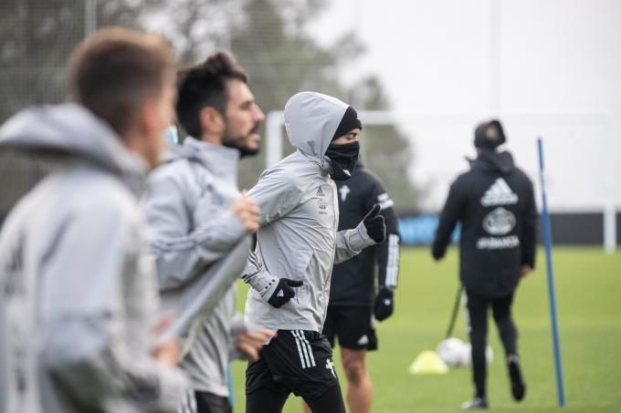  Entrenamiento del Celta al que vuelven Jorge Sáenz y David Costas