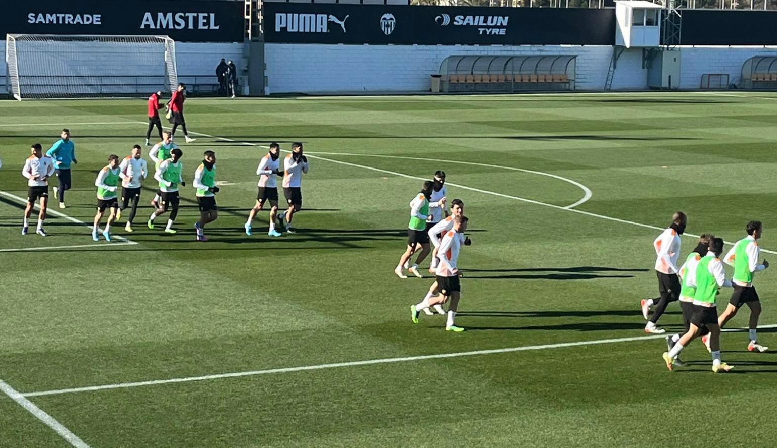  Entrenamiento del Valencia CF con Wass, Soler y Vallejo