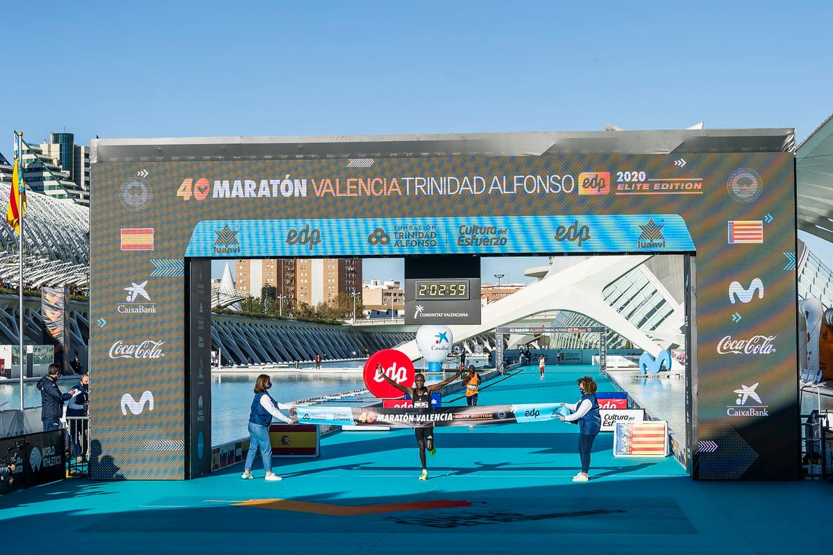 Evans Chebet gana el Maratón Valencia