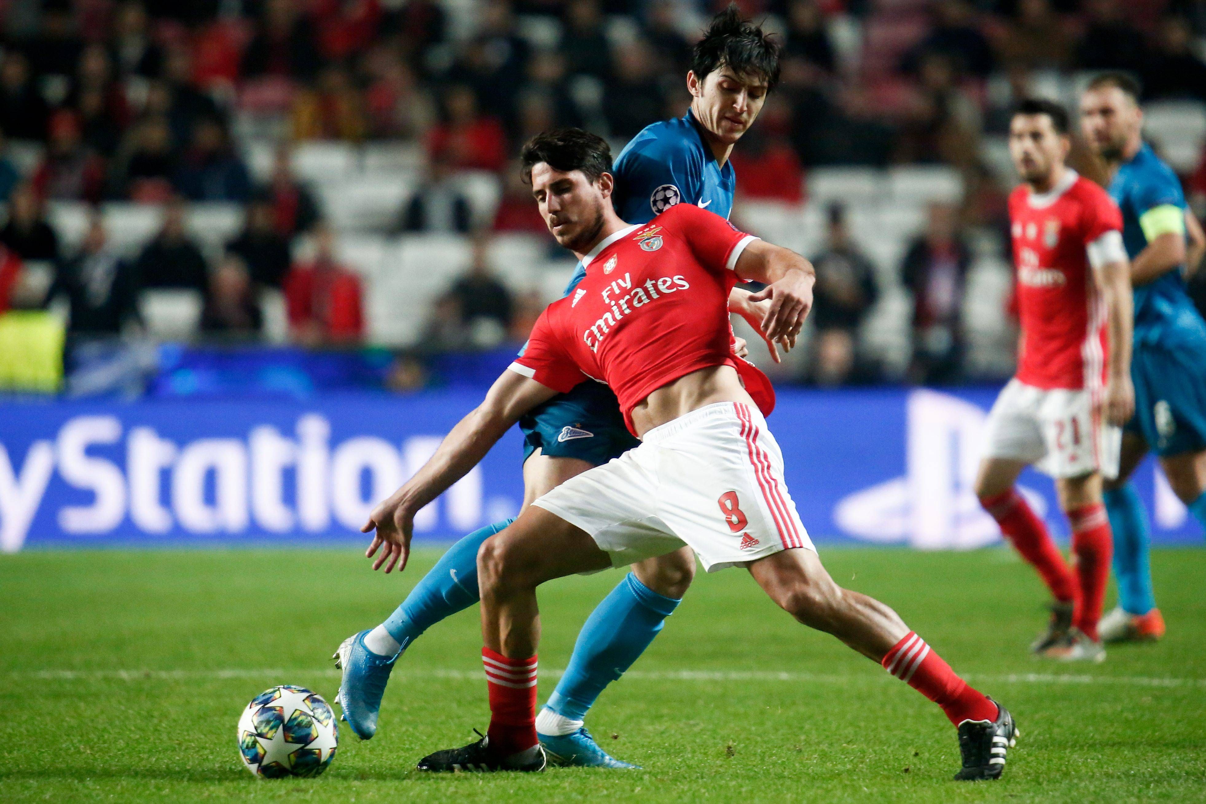  Gabriel Pires, en un partido de Champions con el Benfica.