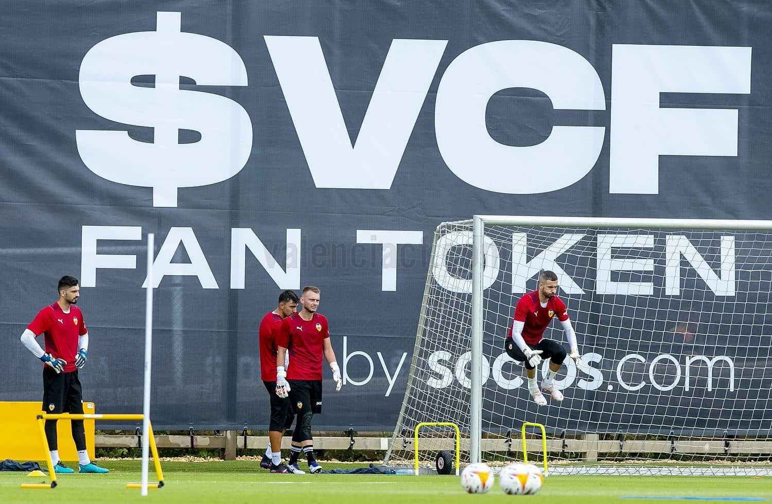 Giorgi Mamardashvili a la izquierda