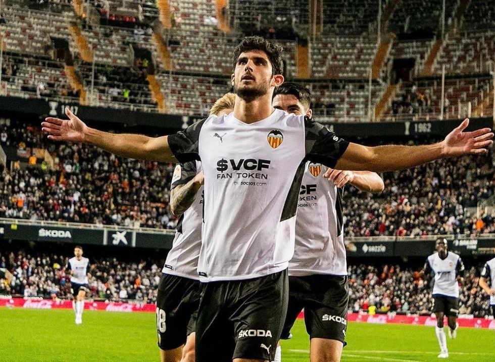 Guedes anota el 1-0 ante le Elche