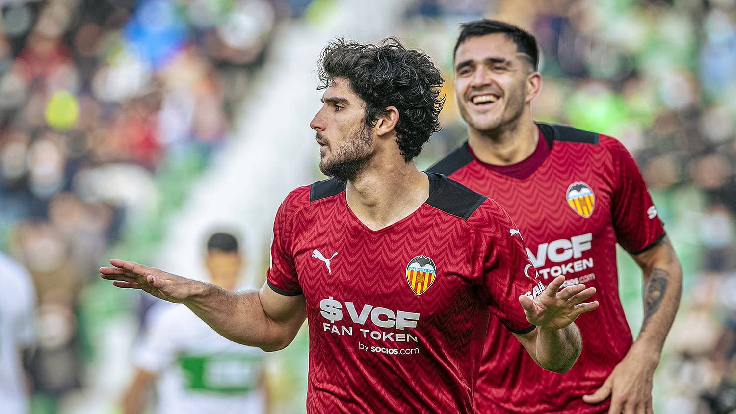  Guedes celebra el 0-1 en Elche