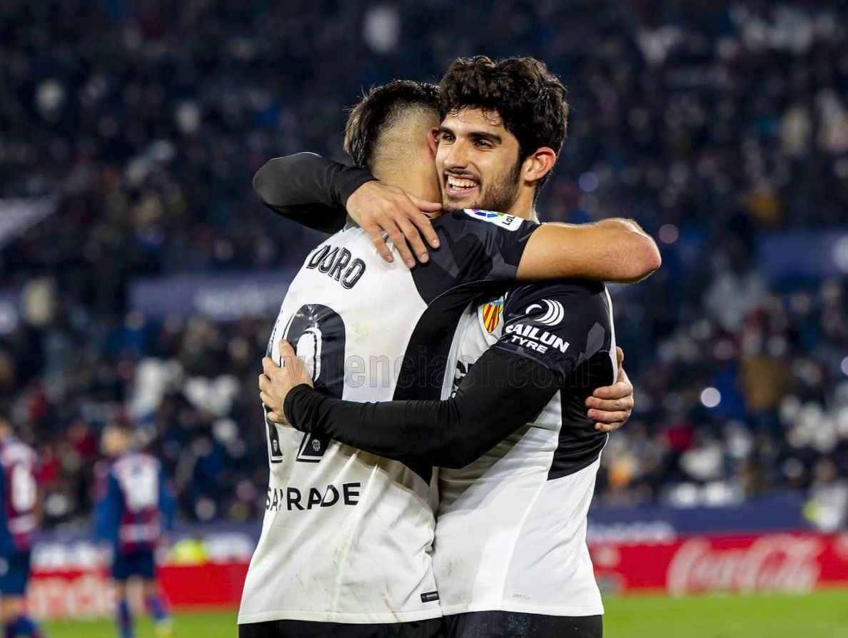  Guedes marca ante el Levante