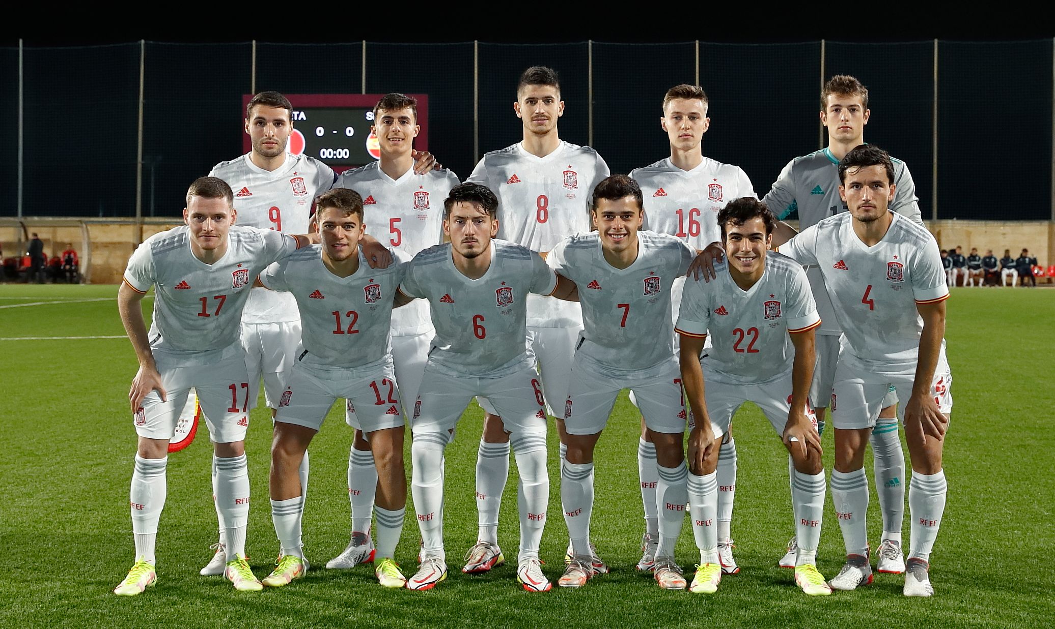  Guillamón fue titular con la sub 21