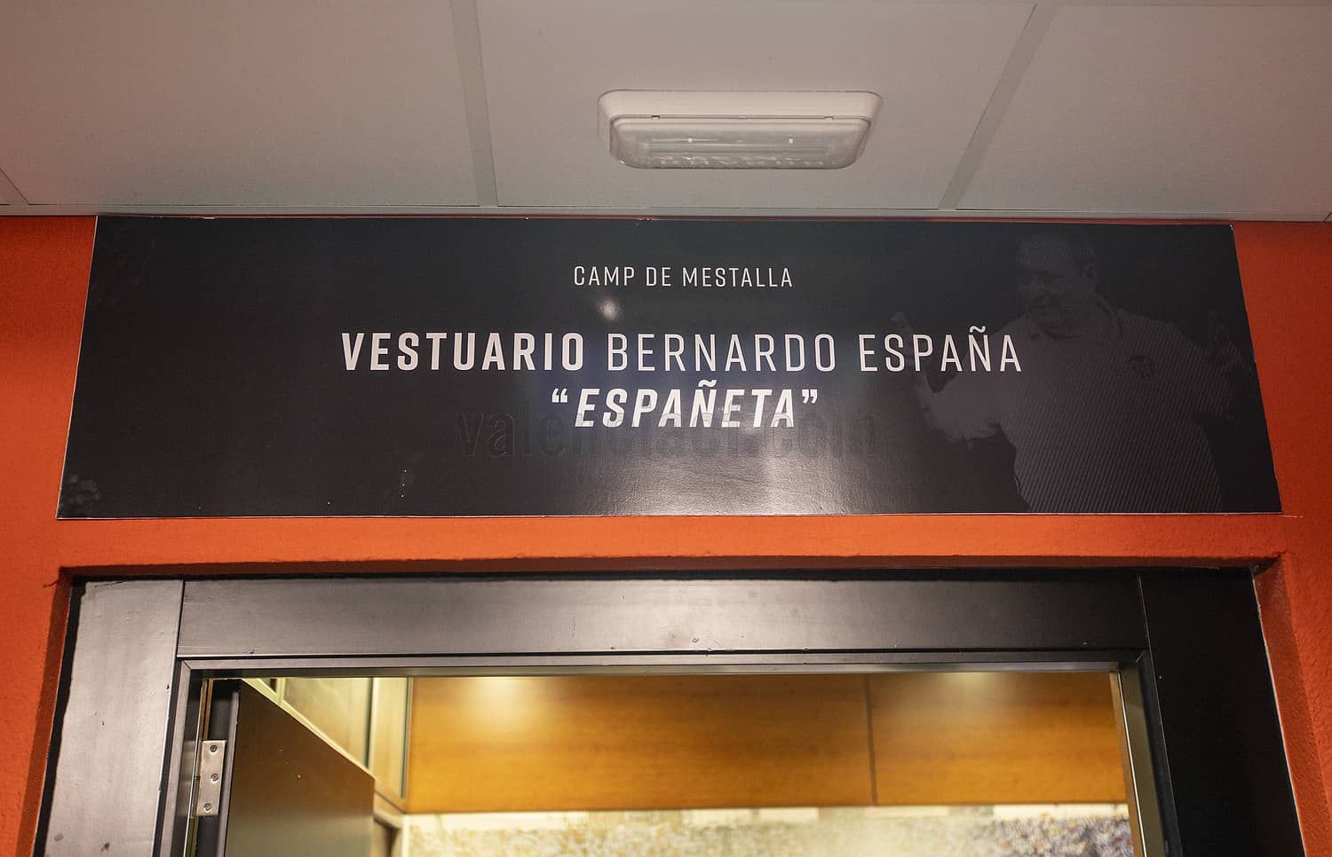  Homenaje a Españeta y vestuario de Mestalla