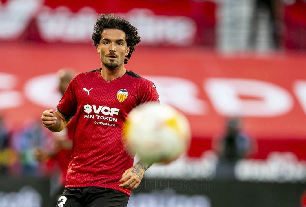  Jason, en un partido de la presente campaña.